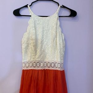 BCX Junior size 5 halter top maxi dress. Small slit at bottom. White and red.